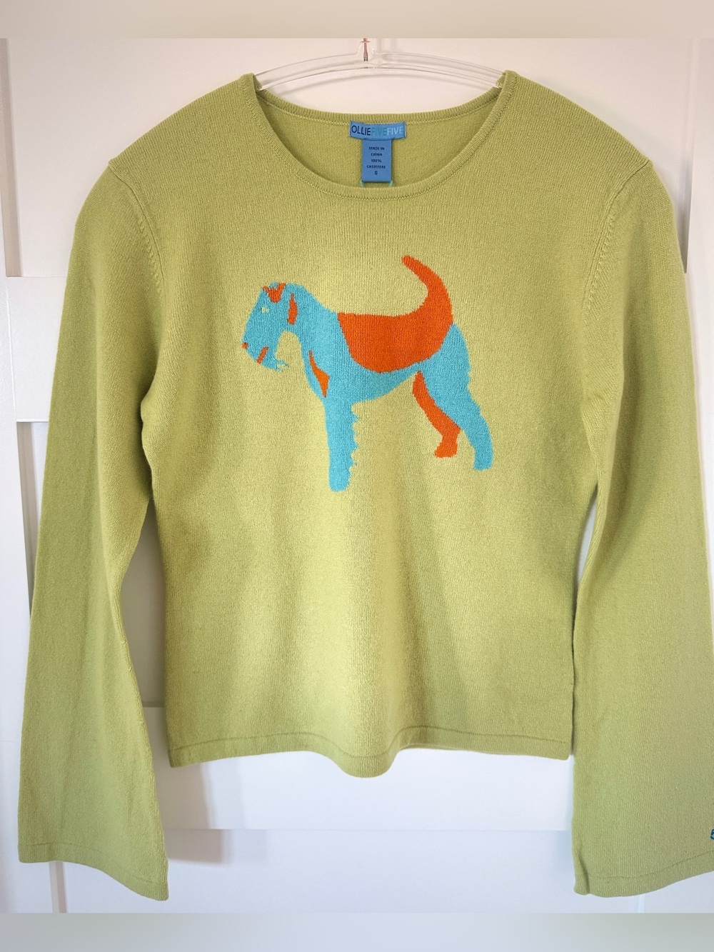 Women’s Green 100% Cashmere Sweater SMALL Terrier Dog NWT